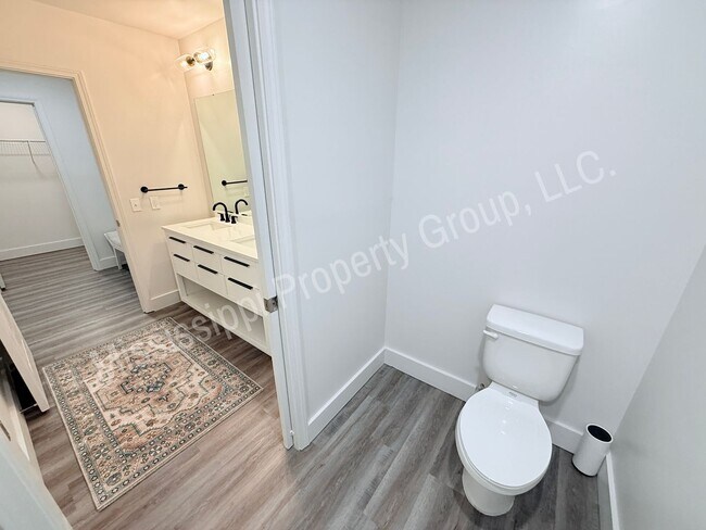Building Photo - 3BR/3BA For Rent