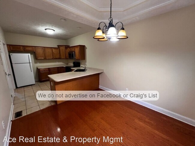 Building Photo - 3 br, 2.5 bath House - 309 Willborough Avenue