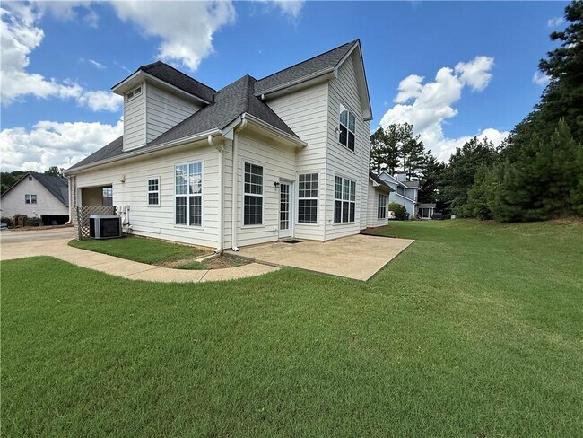 Building Photo - 430 Ruby Forest Pkwy
