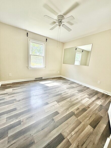 Building Photo - 1617 Chevelle Dr