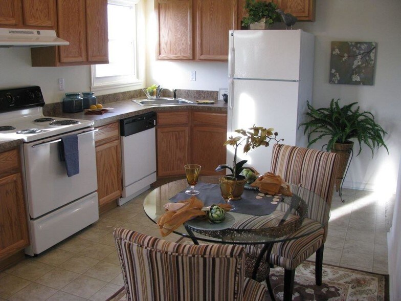 Elm Estates 122 Fairlawn Dr Selkirk NY 12158 Apartment Finder