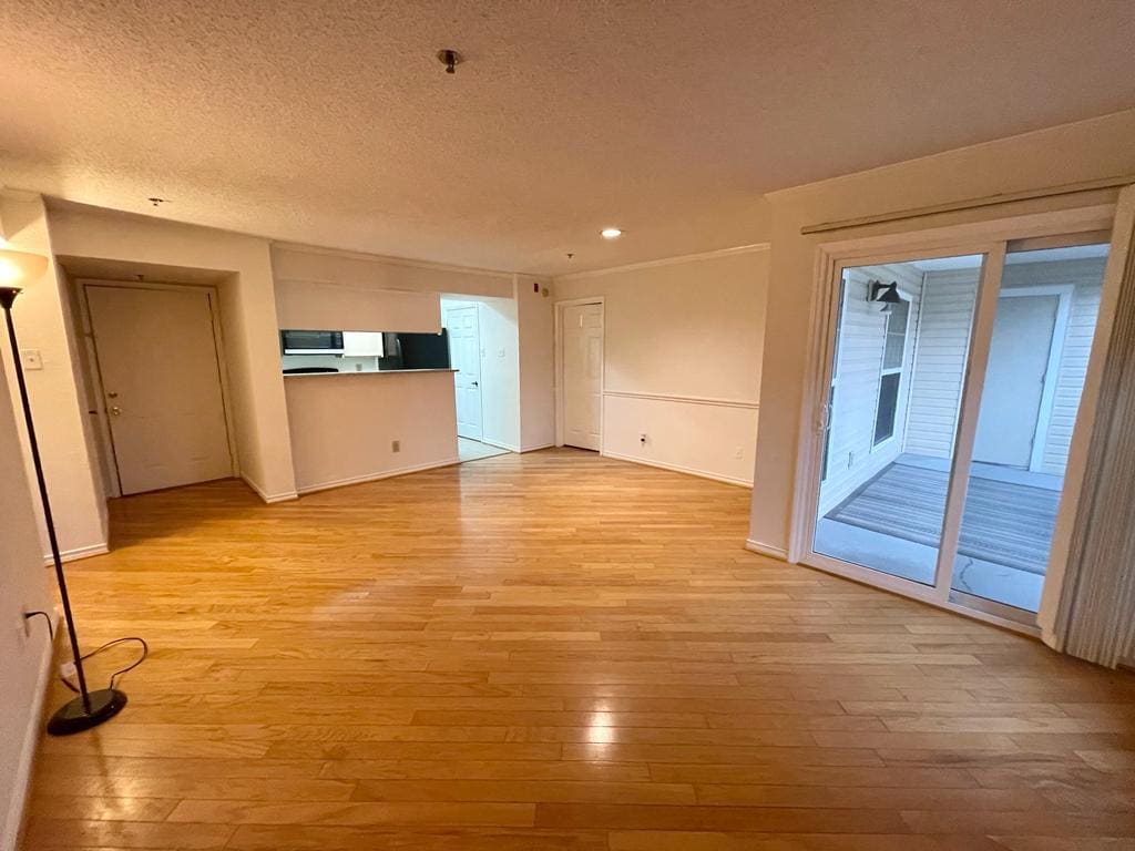 Building Photo - 1524 Lincoln Way