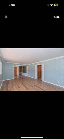 Building Photo - 3228 S Travis St