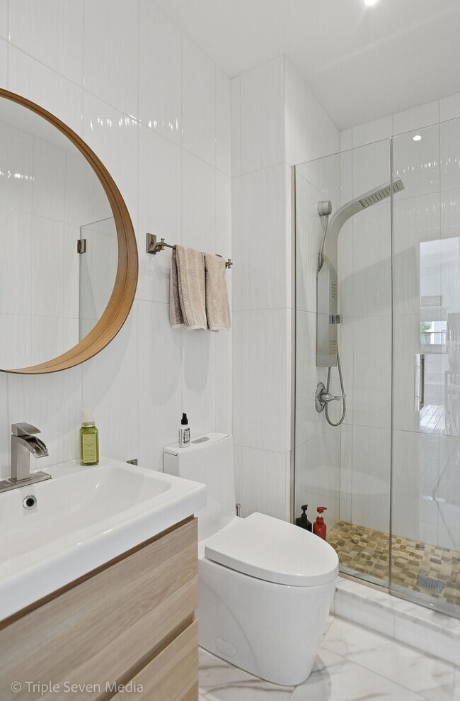 Building Photo - 1260 White Chapel Ln