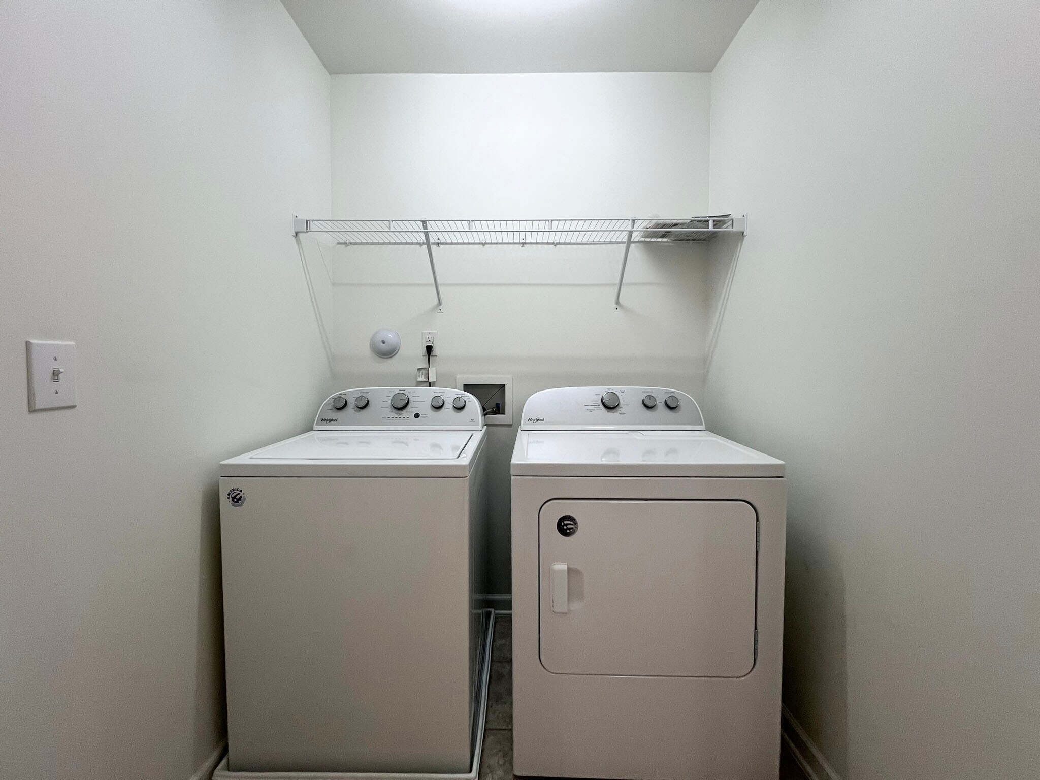 Building Photo - 9938 Sweet Basil Dr