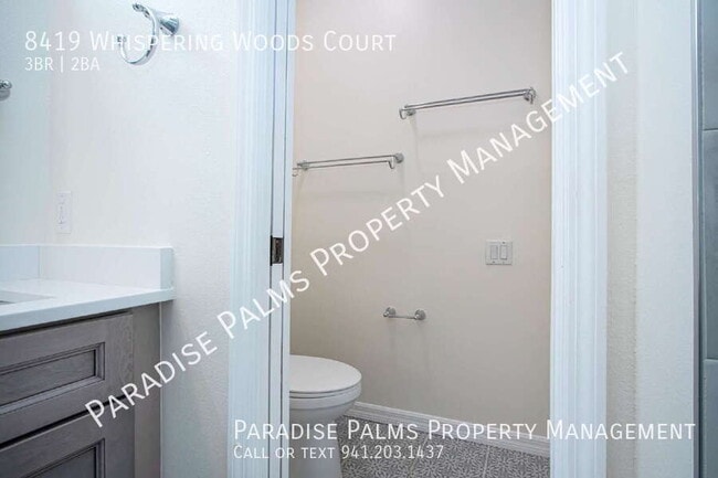 Building Photo - 8419 Whispering Woods Ct