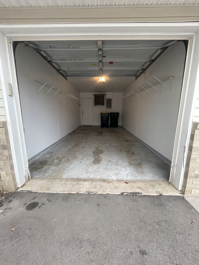 Building Photo - 20577 Erin Ct