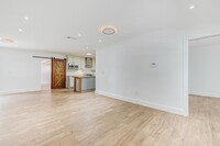 Building Photo - 7620 SW 59th Ave