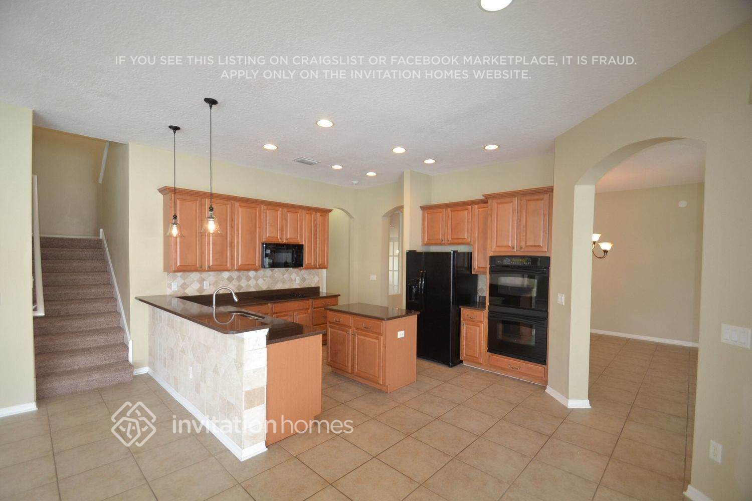 Building Photo - 1205 Facet View Way