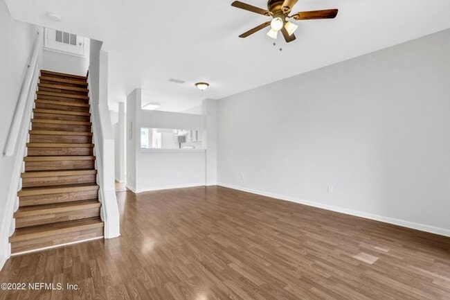 Building Photo - Gated Community