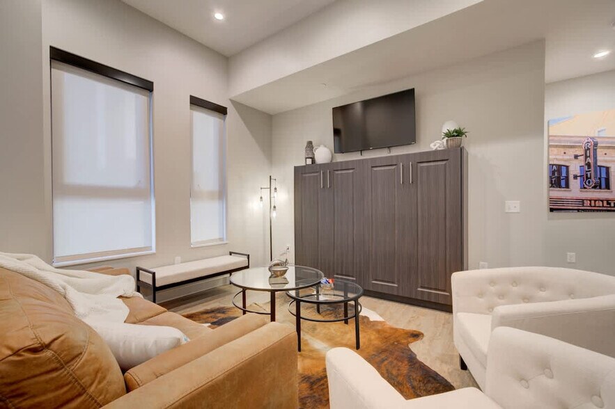 Building Photo - 110 W Beall St