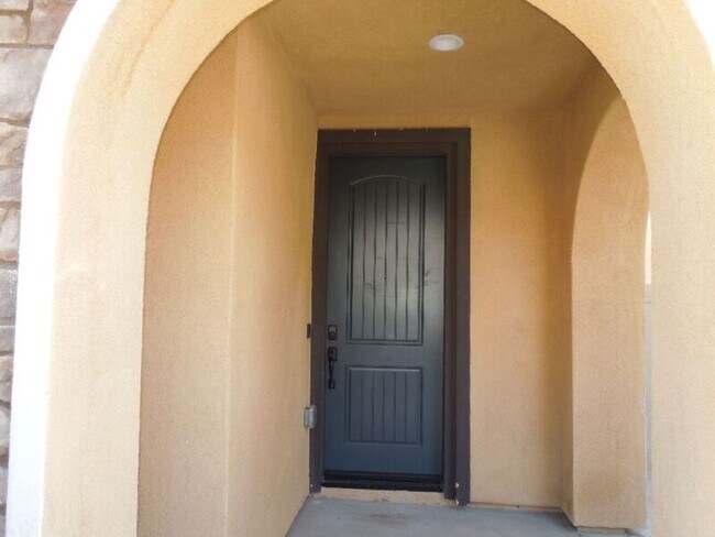 Building Photo - 42640 Indigo Pl