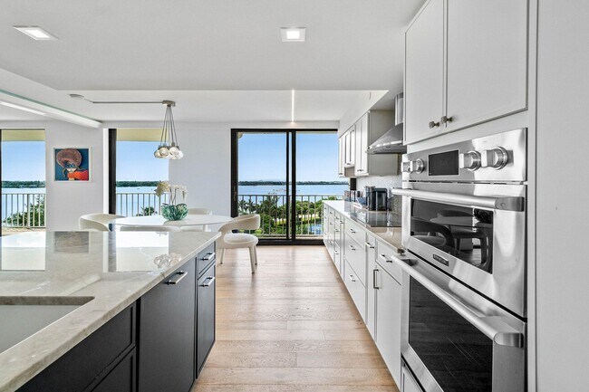 Building Photo - 3400 S Ocean Blvd