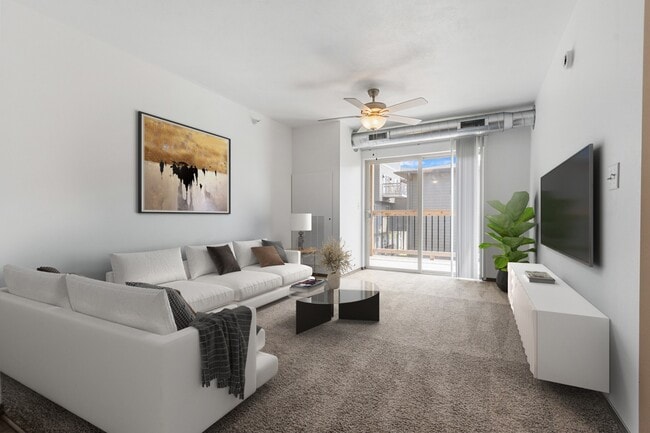 Building Photo - The Overture on Cliff