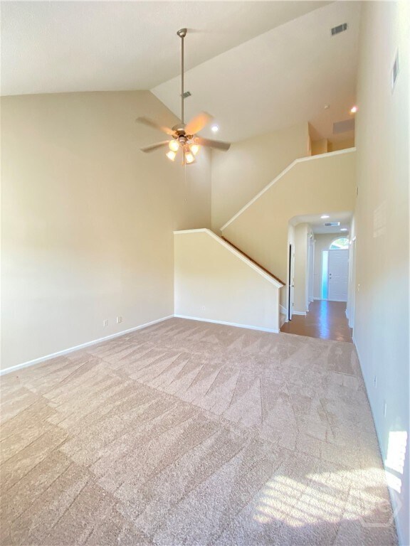 Building Photo - 204 Foxbury Square