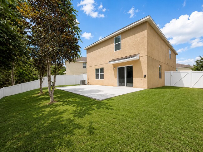 Building Photo - 1016 Ashentree Dr