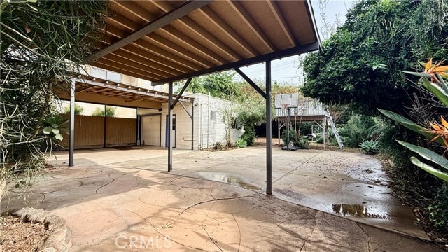 Building Photo - 2056 Meridian Ave