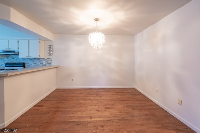 Building Photo - 14 Homestead Ln