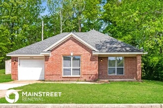 Building Photo - 4448 Kingsmen Cove