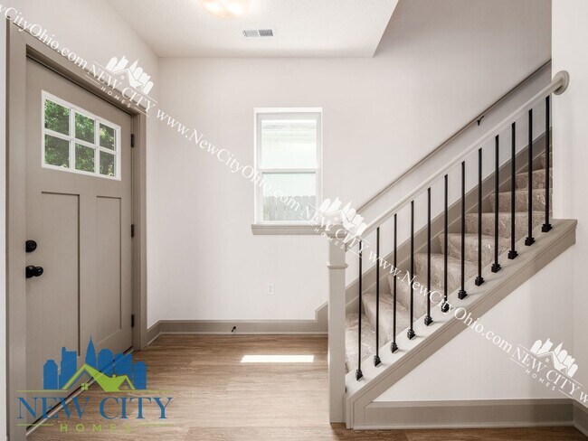 Primary Photo - Franklinton 3 Bedroom 2.5 Bathroom Newly B...