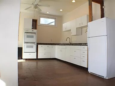 Building Photo - 523 Lowell St
