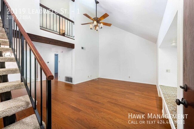 Building Photo - Charming 2-bedroom, 2-bath condo in the he...