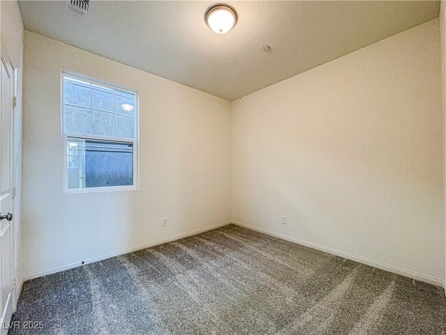 Building Photo - 3212 Segesta Ave