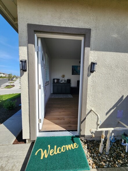 Main Door for Entry - 4054 Azul Way