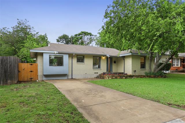 Building Photo - 3811 Lenel Dr