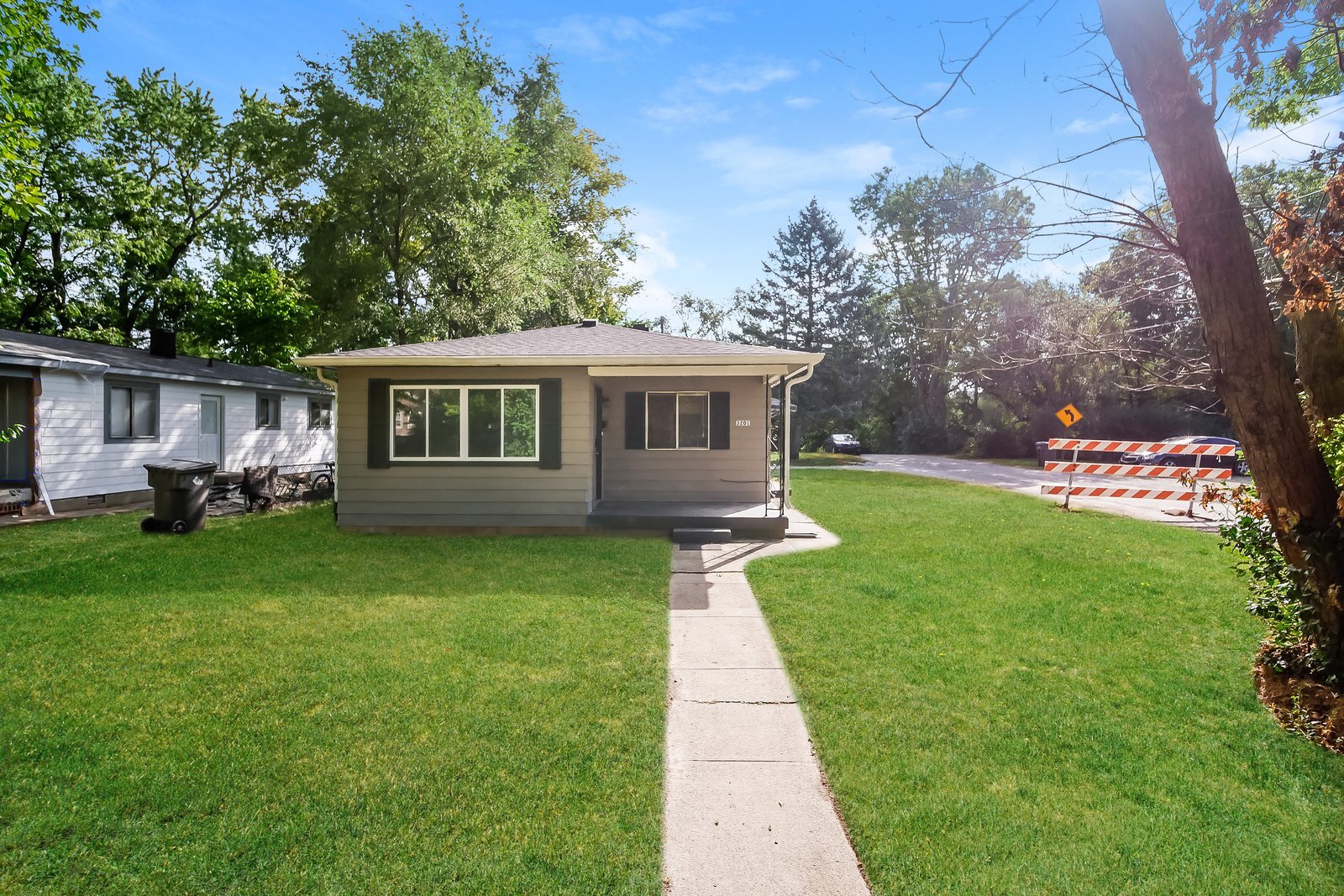 Building Photo - 3201 Ralston Ave