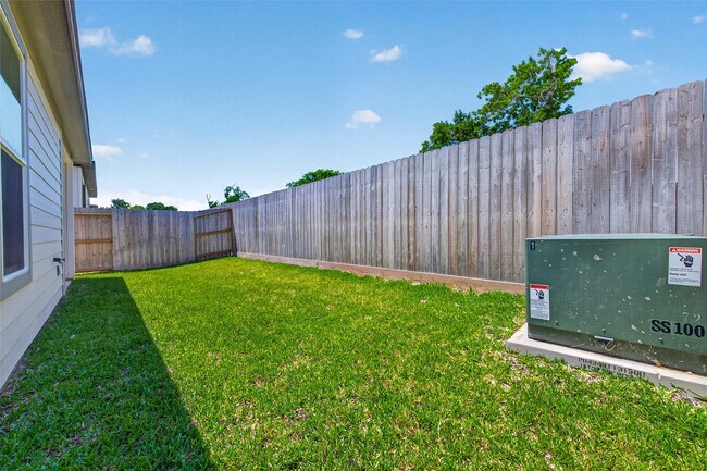 Building Photo - 4333 Avron Dr
