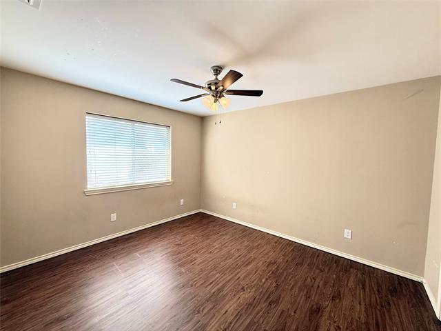 Building Photo - 8902 Bayshore Ln