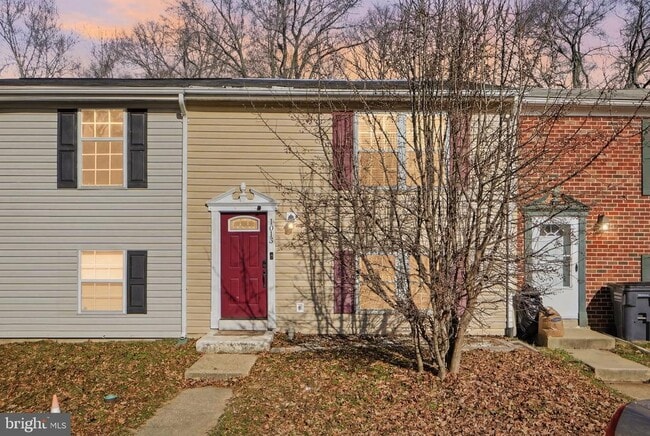 Building Photo - 1013 Copperfield Ct