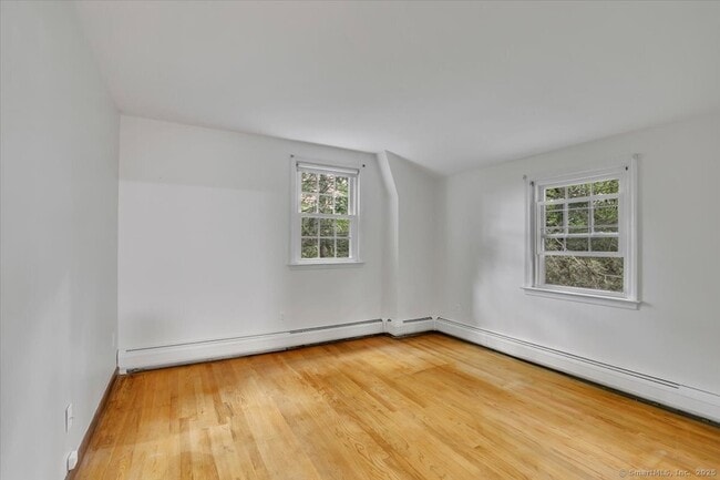Building Photo - 77 Hemlock Ridge