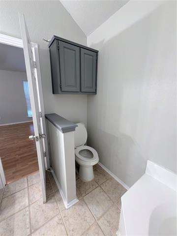 Building Photo - 807 Burr Oak Dr