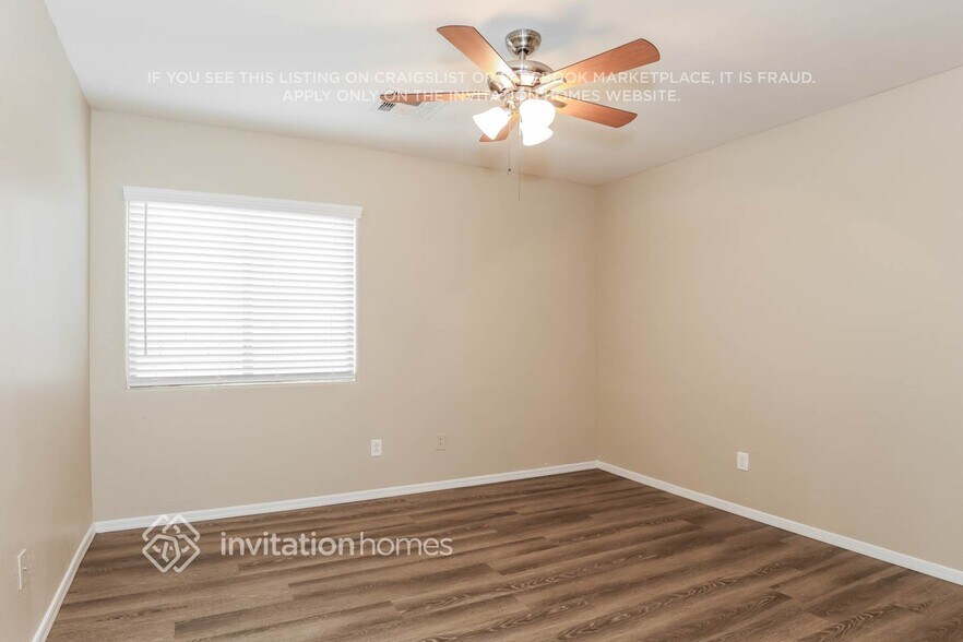 Building Photo - 18443 W Mission Ln