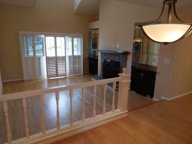 Building Photo - Harbor Front, 2 Bedroom, 2 Bath, Corner Unit at Mariners Pointe in Little River! Available Now!