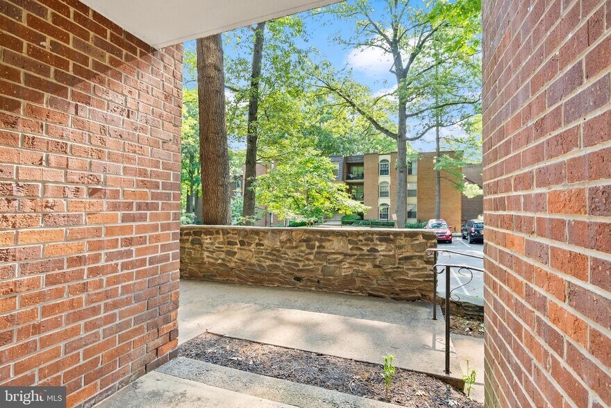 Building Photo - 3378 Woodburn Rd