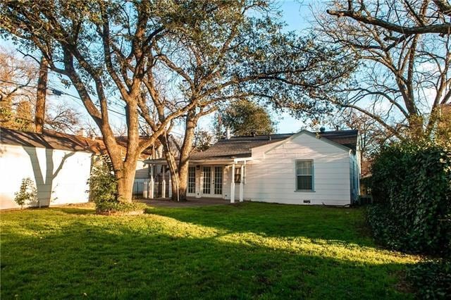 Building Photo - 1325 Smilax Ave