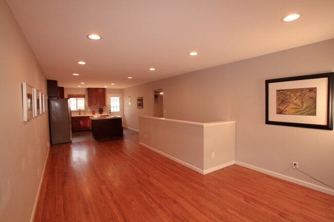 Building Photo - 5019 W 34th Ave