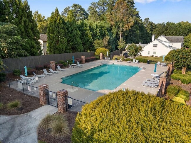 Building Photo - 4677 Liberty Square Dr