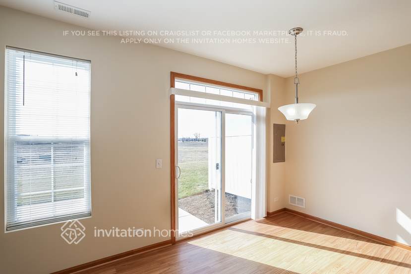 Building Photo - 8510 Sawyer Ct