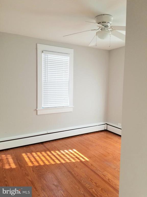 Building Photo - 300 Lafayette St