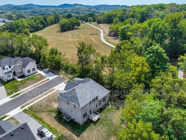 Building Photo - 631 Silva Ln
