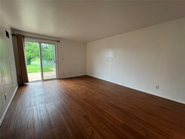 Building Photo - 2510 Woodsage Dr