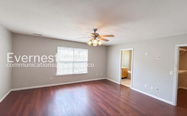 Building Photo - 1726 Hawk Run Ln