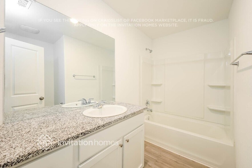 Building Photo - 14619 Southton Basin