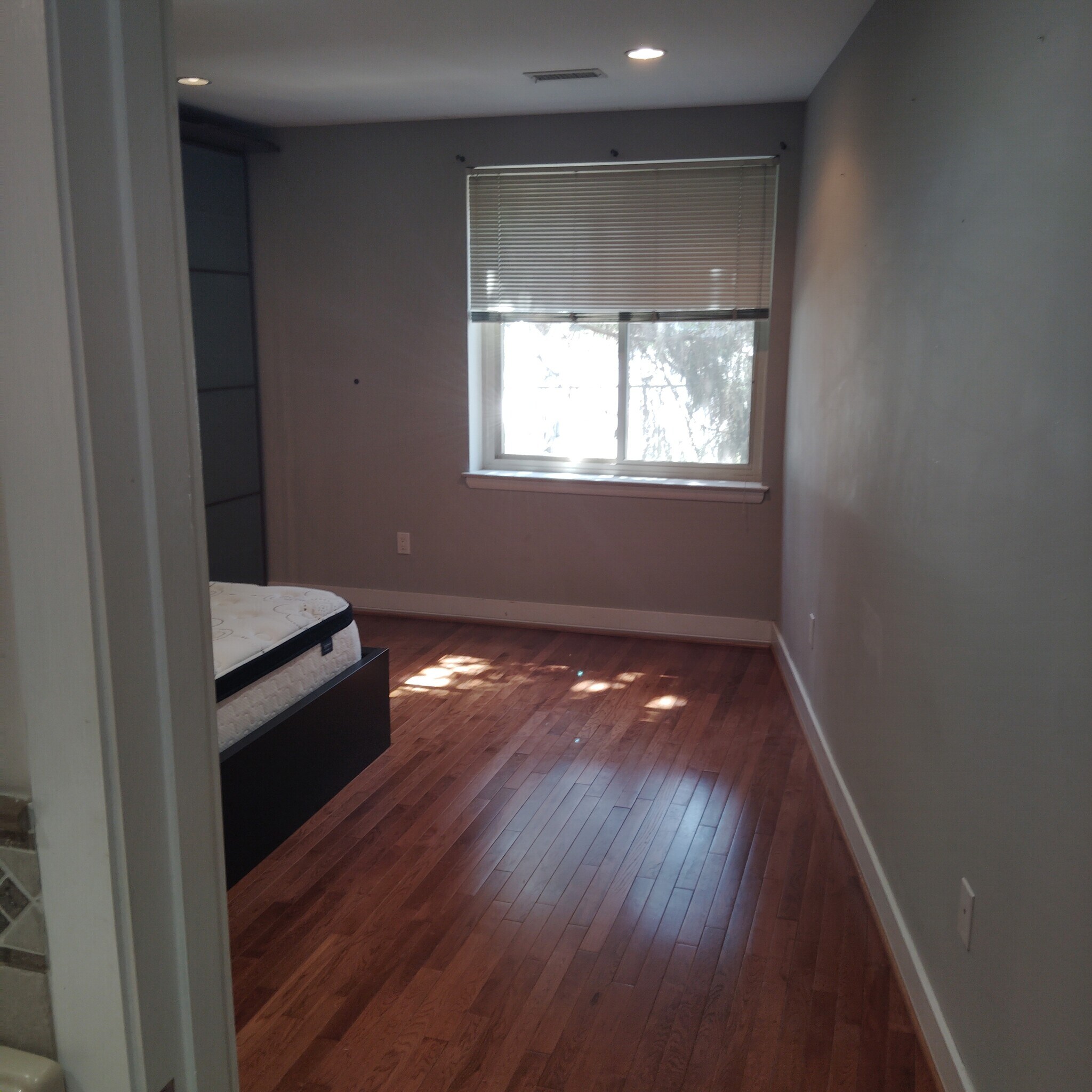Building Photo - 14622 Bauer Dr