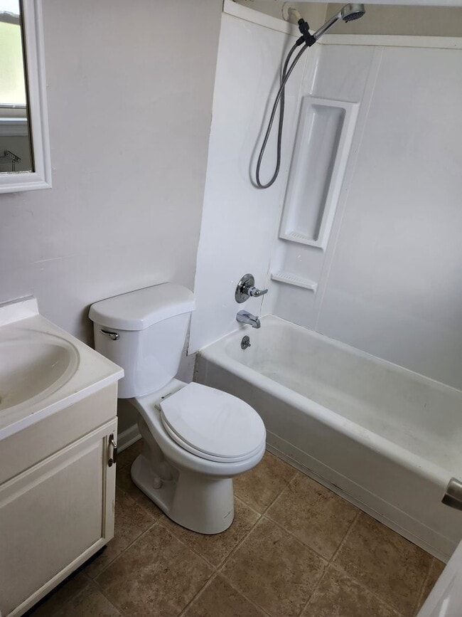Building Photo - Cozy 1 bedroom