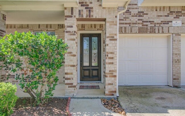 Building Photo - 9007 S Ferndale Pl Dr